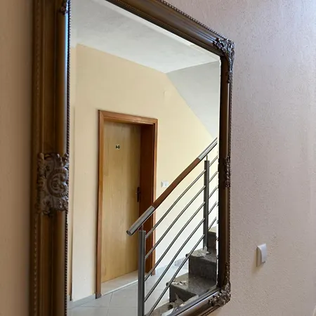 Batinovic Apartment *